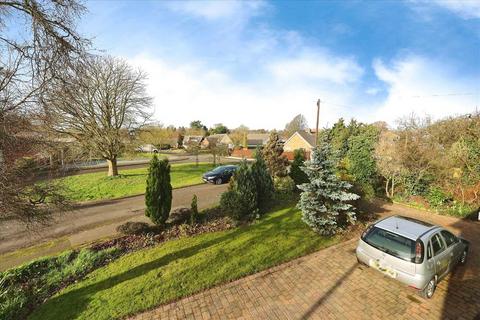 3 bedroom detached house for sale, Cliff Avenue, Nettleham