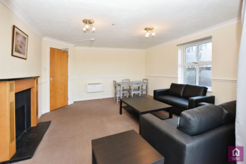 4 bedroom flat for sale, Linen Court, Salford, Trinity Riverside, M3