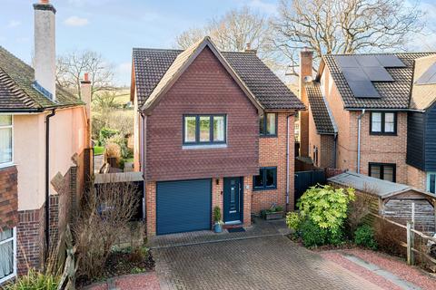 4 bedroom detached house for sale, Elkins Grove, Farnham, GU9