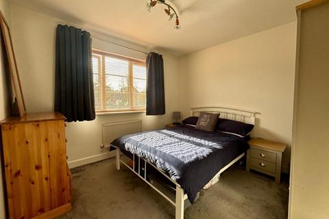 1 Clover Field, Northampton, NN4 5DB