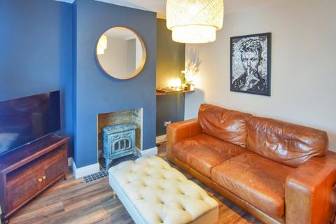 4 bedroom terraced house for sale, Montfort Road, Rochester, ME2