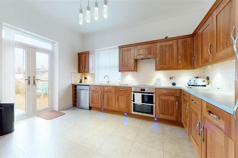 24 Albert Road, Penarth, CF64 1BZ