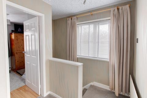 3 Cherry Orchard Drive, Bromsgrove, B61 8RJ