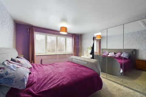 54 Buttermere Road, Stourport-on-severn, DY13 8NX