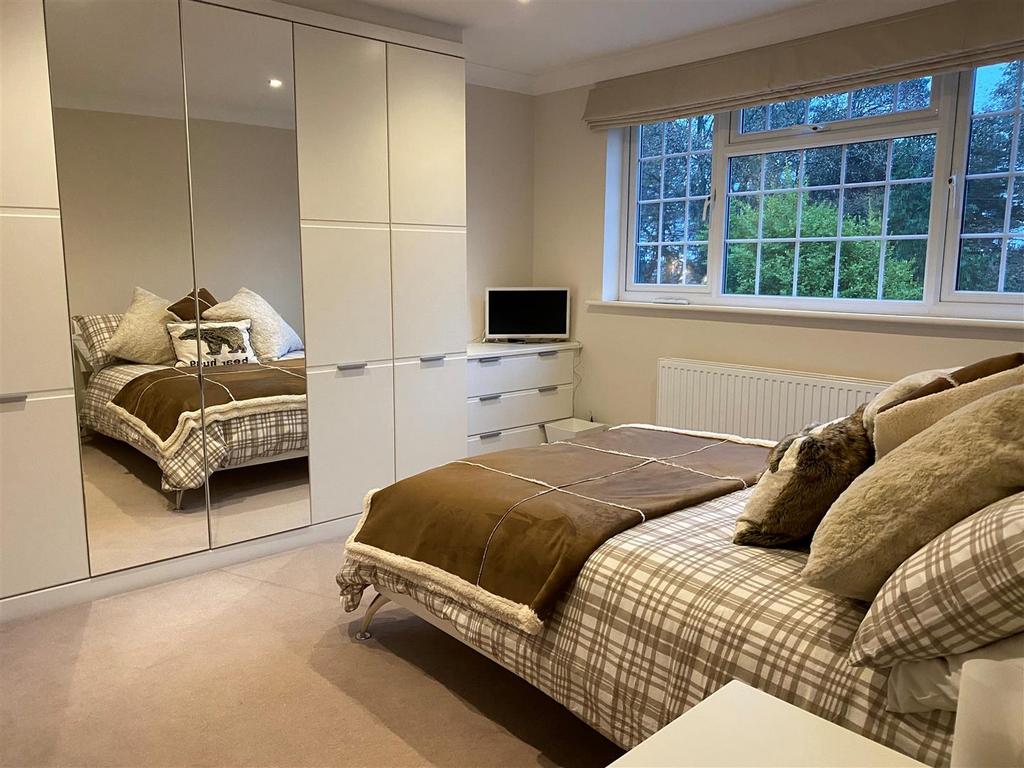 Replacement rebecca bedroom.jpg