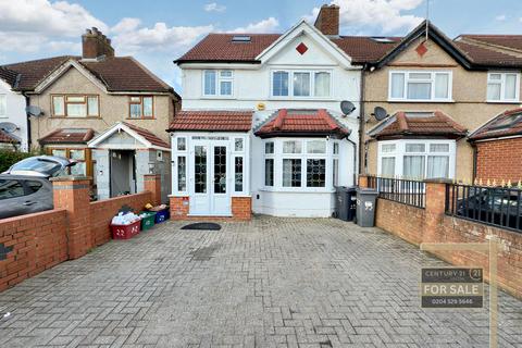 4 bedroom semi-detached house for sale, Sutton Square, HOUNSLOW TW5