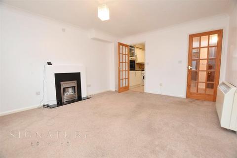 2 bedroom retirement property for sale, The Crescent, Abbots Langley