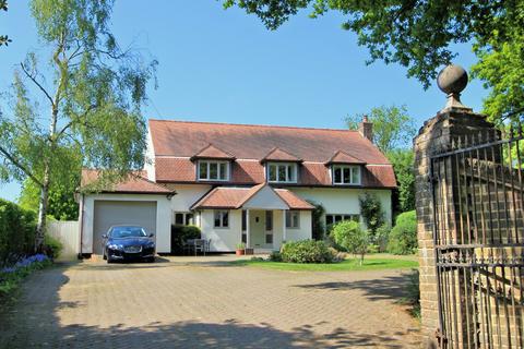 4 bedroom detached house for sale, Danesbury Park Road, Welwyn, Hertfordshire, AL6