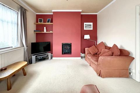 4 bedroom detached house for sale, Vernon Avenue, Peacehaven, BN10 8RT