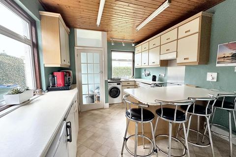 4 bedroom detached house for sale, Vernon Avenue, Peacehaven, BN10 8RT