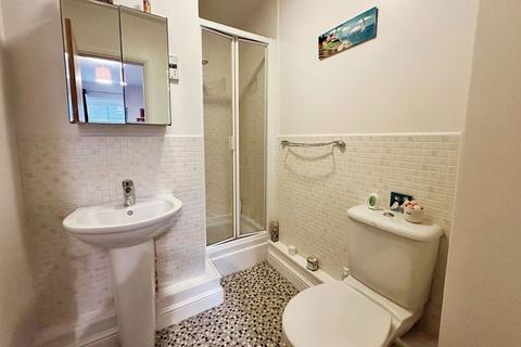 Apartment 12, Freeman Court Axminster Drive, Bailiff Bridge, Brighouse, HD6 4FN