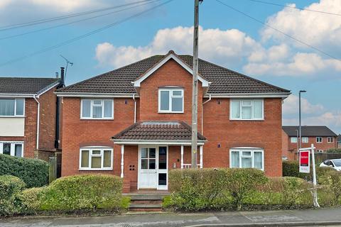 122a Common Road, Wombourne, Wolverhampton, WV5 0NE