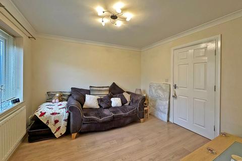 122a Common Road, Wombourne, Wolverhampton, WV5 0NE