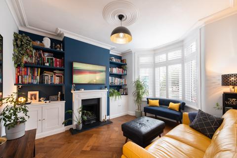 4 bedroom terraced house for sale, Richmond Road, Leytonstone, London, E11 4BX