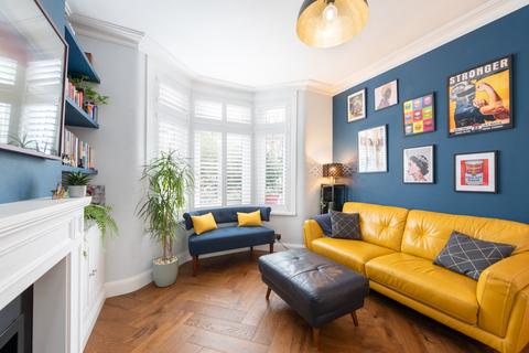 4 bedroom terraced house for sale, Richmond Road, Leytonstone, London, E11 4BX