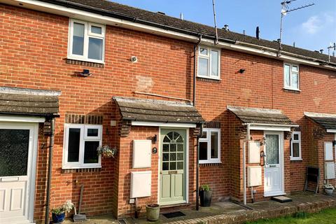 2 bedroom terraced house to rent, River Road, Littlehampton BN17