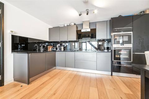 2 bedroom apartment to rent, St. John's Hill, SW11