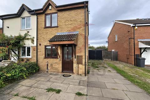 2 bedroom semi-detached house to rent, Cheviot Road, Leicester LE2