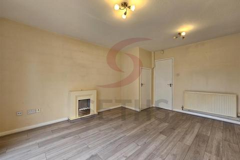 2 bedroom semi-detached house to rent, Cheviot Road, Leicester LE2