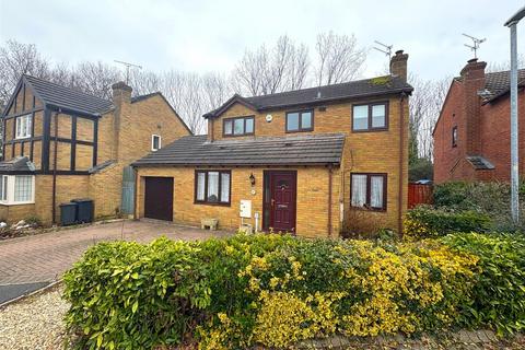 Sleaford Close, Grange Park, Swindon