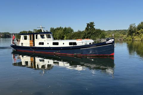 2 bedroom houseboat for sale, Temple Lane, Marlow SL7