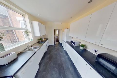 7 bedroom house to rent, Hope Drive, The Park, Nottingham