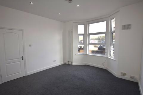 3 bedroom terraced house to rent, Brent View Road, London NW9