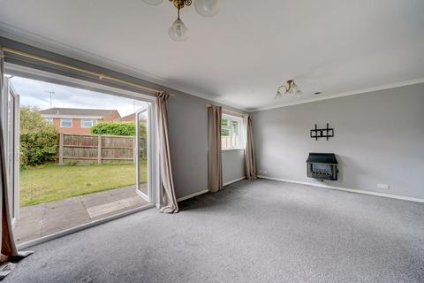 3 bedroom detached house for sale, Elm Road, Evesham, WR11
