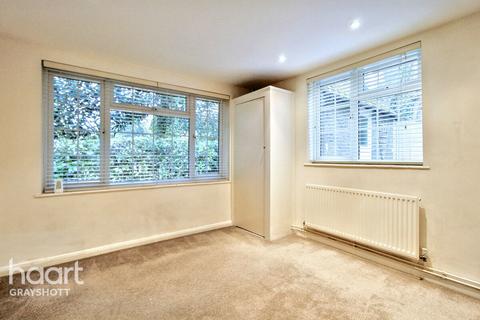 1 bedroom maisonette for sale, Tower Road, Hindhead