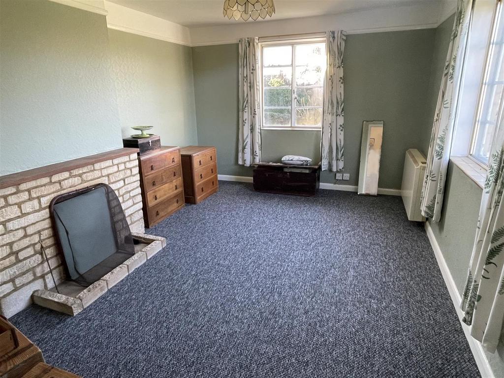 Sitting Room A.jpg