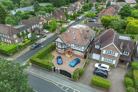 undefined, Stanmore Hill, Stanmore HA7 3ED
