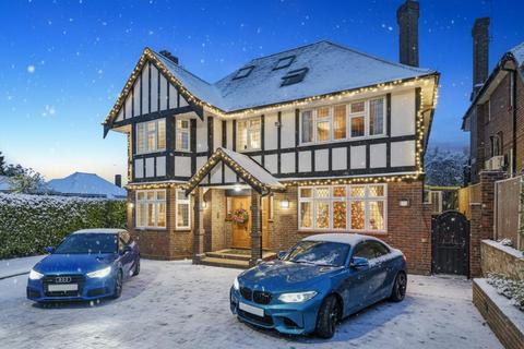 5 bedroom detached house for sale, Stanmore Hill, Stanmore HA7 3ED