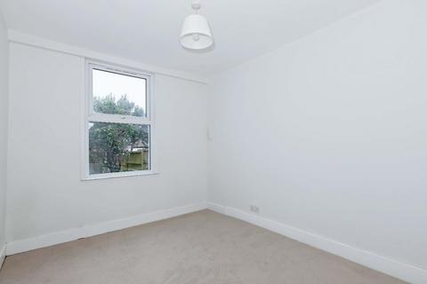 3 bedroom house for sale, Lynton Street, Brighton