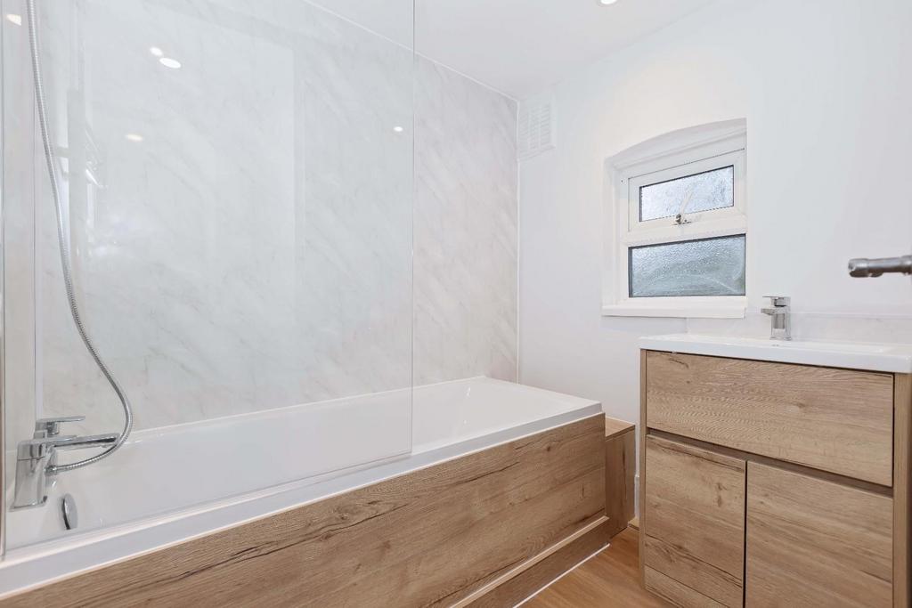 Lynton St 8.jpg