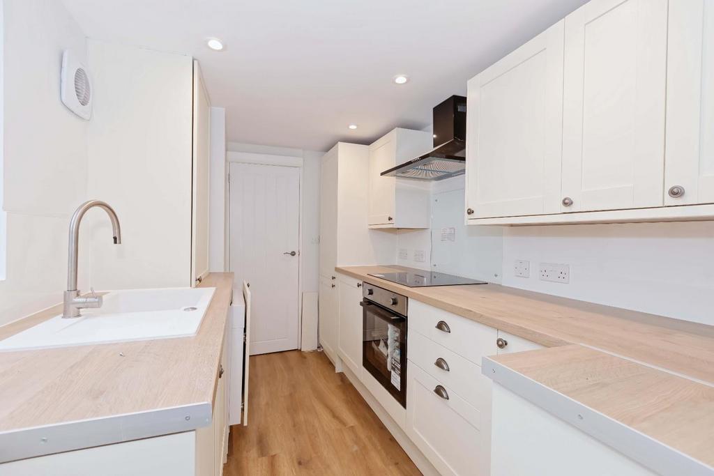 Lynton St 3.jpg