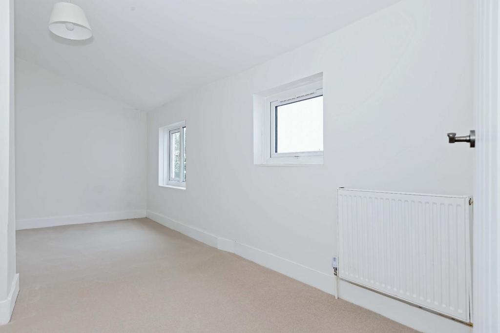 Lynton St 12.jpg