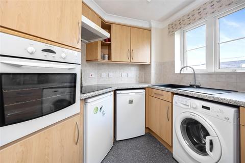 1 bedroom retirement property for sale, Beachville Court, Brighton Road, Lancing, West Sussex, BN15