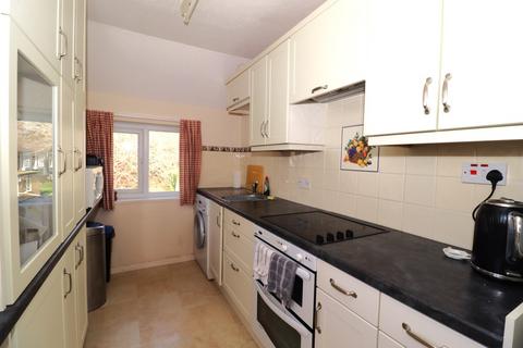 1 bedroom retirement property for sale, Sackville Court, Hastings Road, Bexhill on Sea, TN40