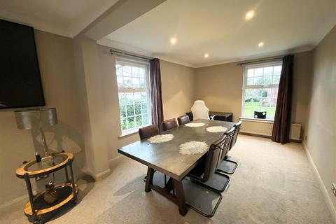 2 bedroom house to rent, The Firs, Fulshaw Park, Wilmslow