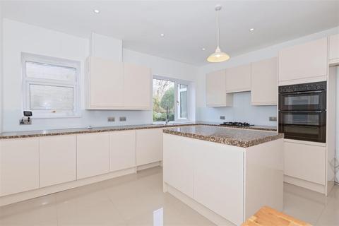 4 bedroom detached house for sale, Trent Road, Goring-By-Sea