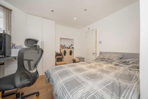 2 bedroom flat for sale, Archel Road, London W14