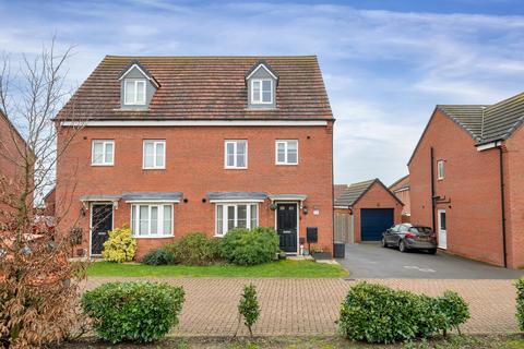 4 bedroom semi-detached house for sale, Delightful Family Home at Discovery Drive, Melton, LE13 1NJ