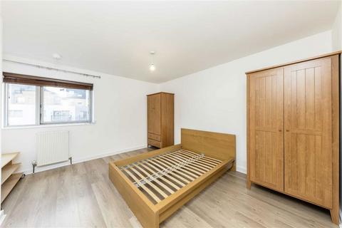 1 bedroom flat to rent, John Harrison Way, London SE10