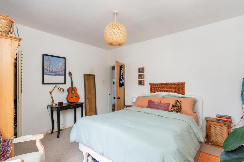 3 B9 SRD - Bedroom A.jpg