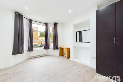 2 bedroom apartment to rent, Langler Road, London, NW10