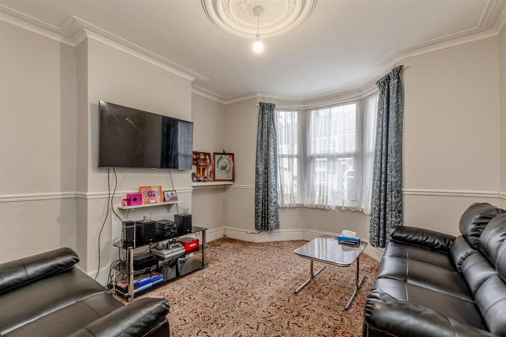 Freemantle Road, Eastville Living Room.jpg