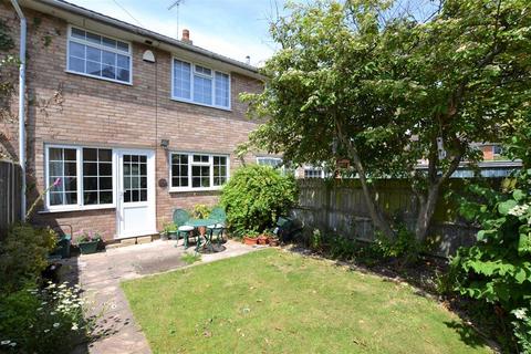 3 bedroom terraced house to rent, Broad Oak Way, Hatherley , Cheltenham, Gloucestershire