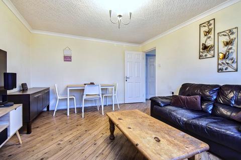 2 bedroom flat for sale, Farr Drive, Coventry CV4