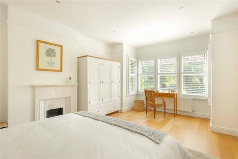 1b Coppice Avenue, Great Shelford, Cambridge, CB22 5AQ