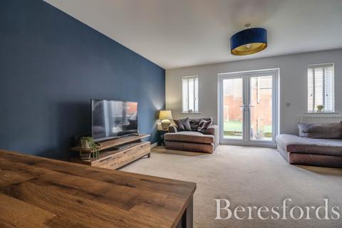 3 bedroom detached house for sale, Bamboo Crescent, Braintree, CM7